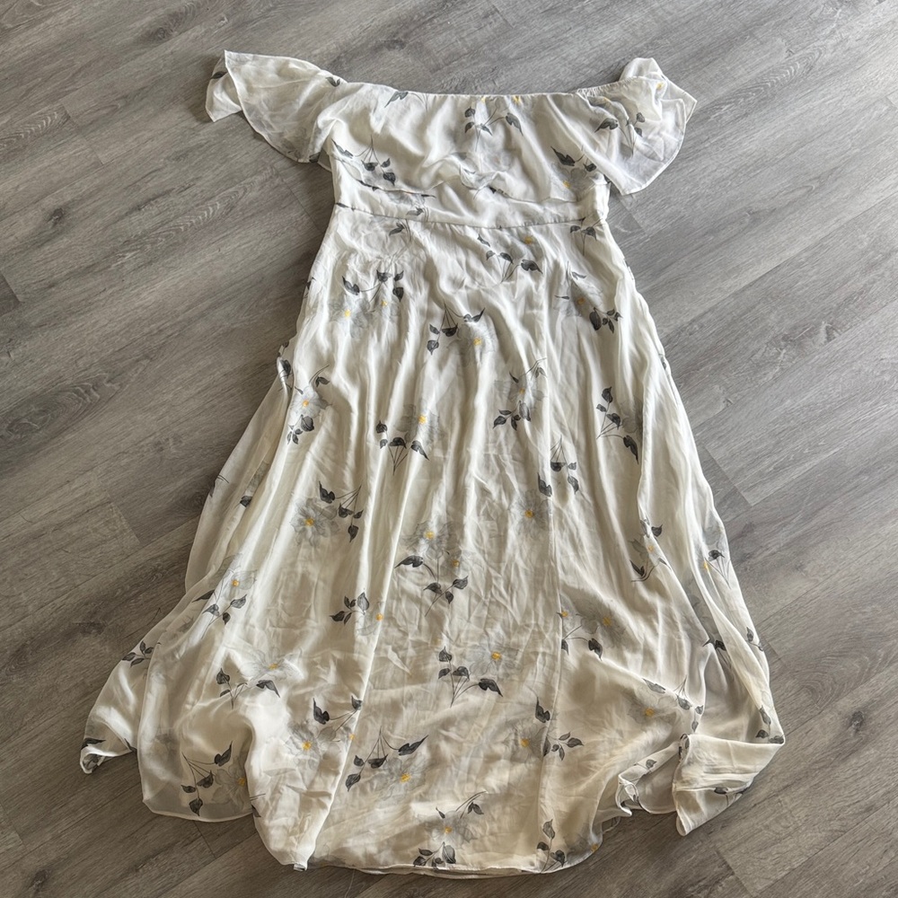 Lulu's Cream Floral Off-Shoulder Maxi Dress